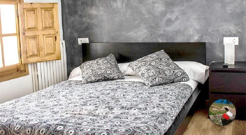 Hostal Iguer Aísa Exteriör bild