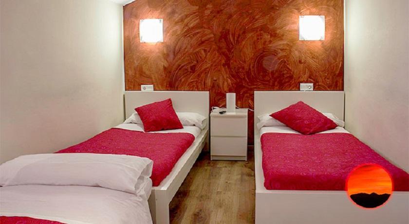 Hostal Iguer Aísa Exteriör bild